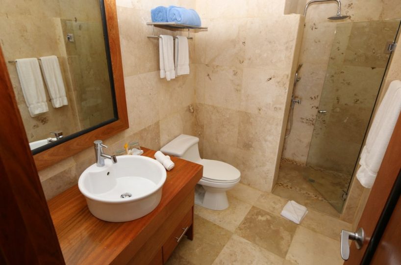 puerto-bahia-condo-for-sale-1-Bed-Marina-View-Bathroom-View