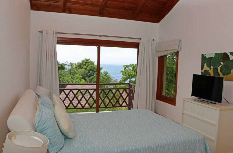 puerto-bahia-villa-montana-for-sale-bedroom-2