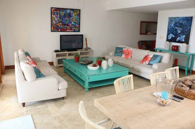 luxury-villa-montana-in-puerto-bahia-for-sale-living-area-interior-view