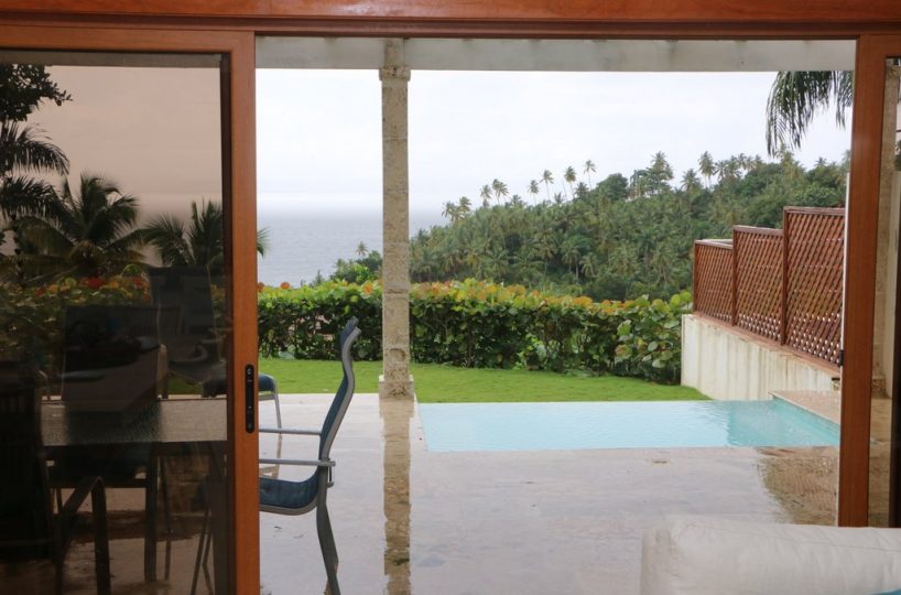 puerto-bahia-luxury-villla-in-the-mountain-in-samana-for-sale-swimming-pool-view