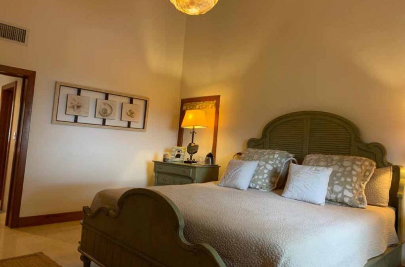 interior-images-for-luxury-villa-in-the-mountain-in-puerto-bahia-puerto-marina-views-in-samana